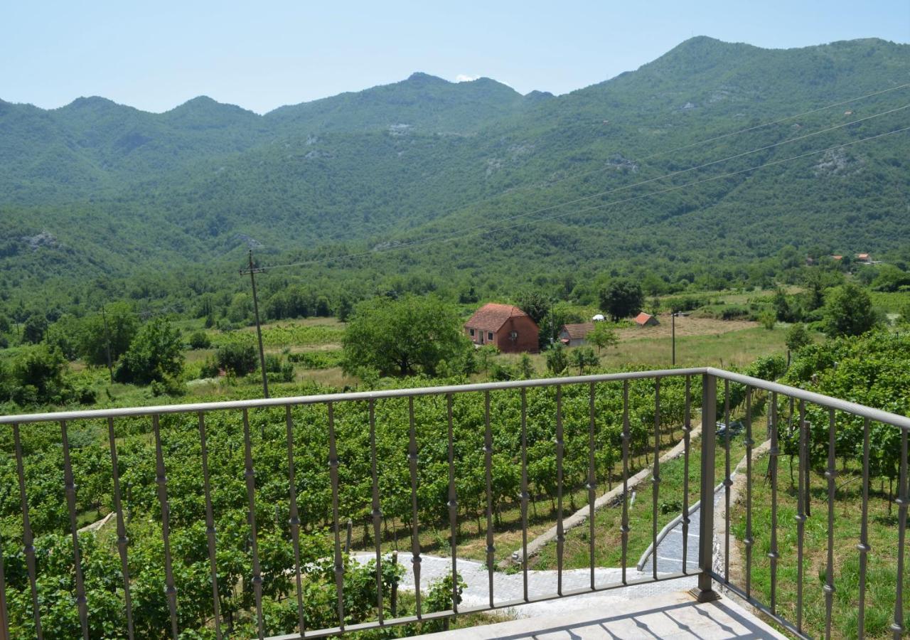 Markovic Winery And Estate Apartments Цетине Экстерьер фото
