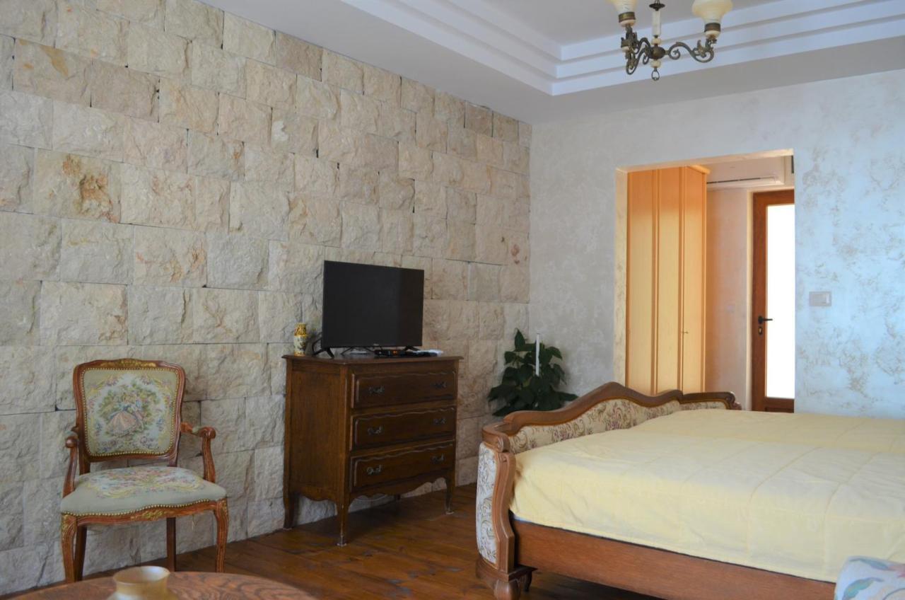 Markovic Winery And Estate Apartments Цетине Экстерьер фото