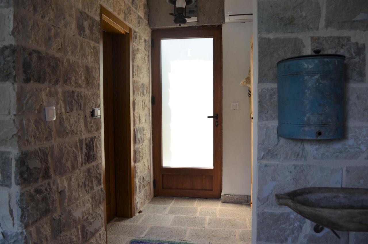Markovic Winery And Estate Apartments Цетине Экстерьер фото
