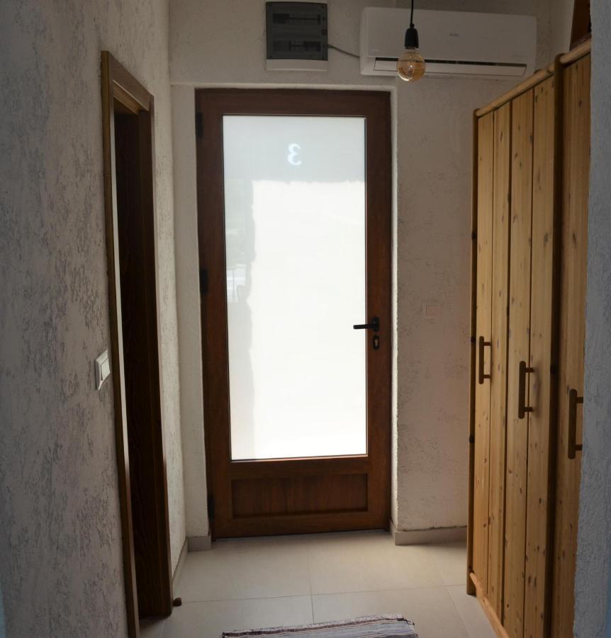 Markovic Winery And Estate Apartments Цетине Экстерьер фото